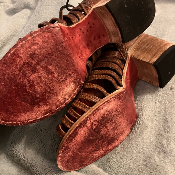 Freebird By Steven WAZEE Size 7 - Picture 4 of 4